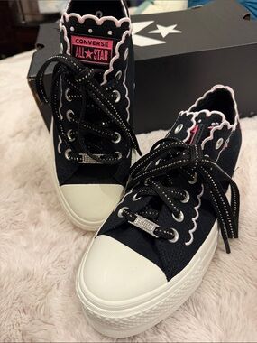 Custom Converse Black Canvas Platforms with embroidery, NIB, EU39, US 8